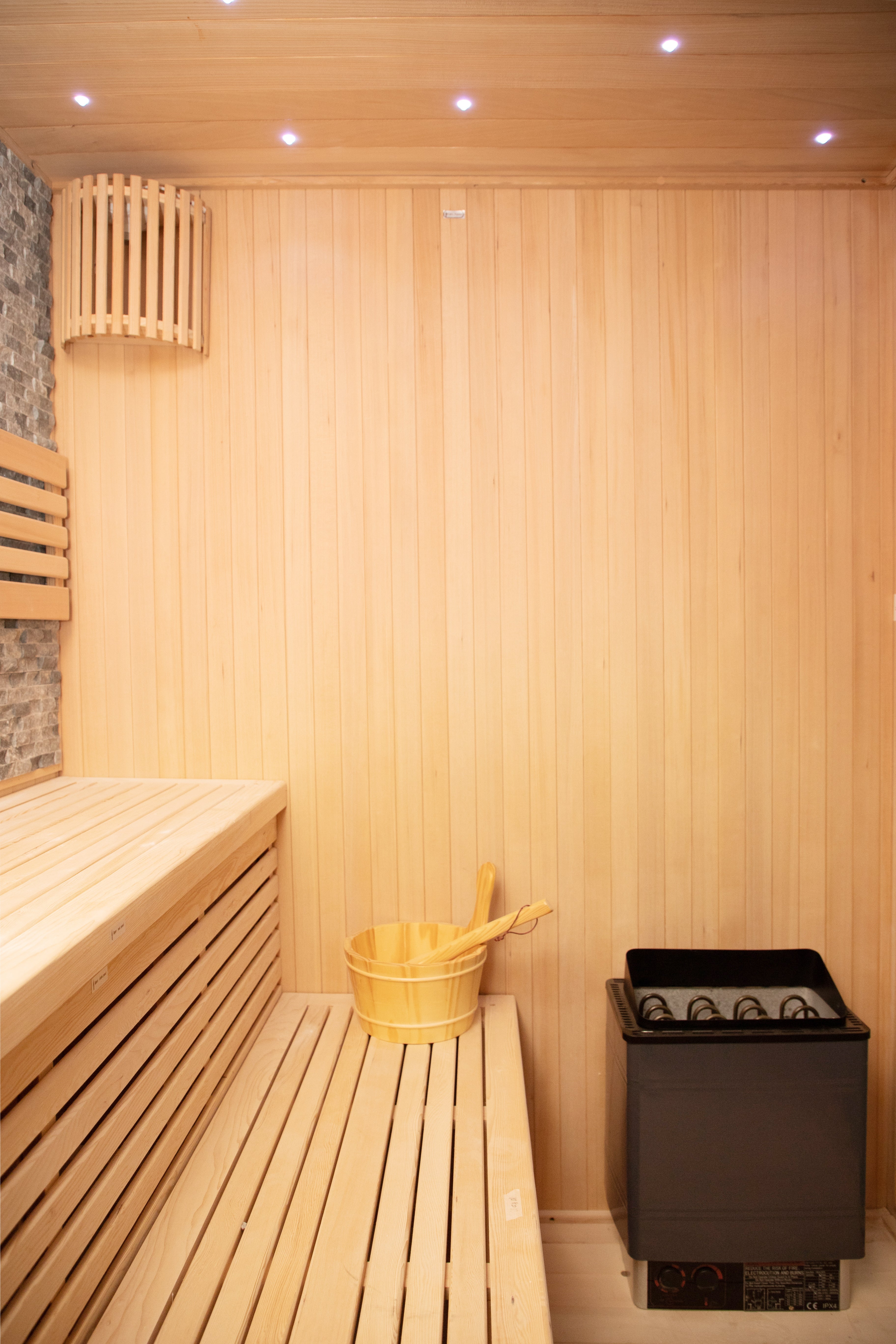 NiceBeam 12 Person Full-Body Infrared Sauna with Red Light Therapy