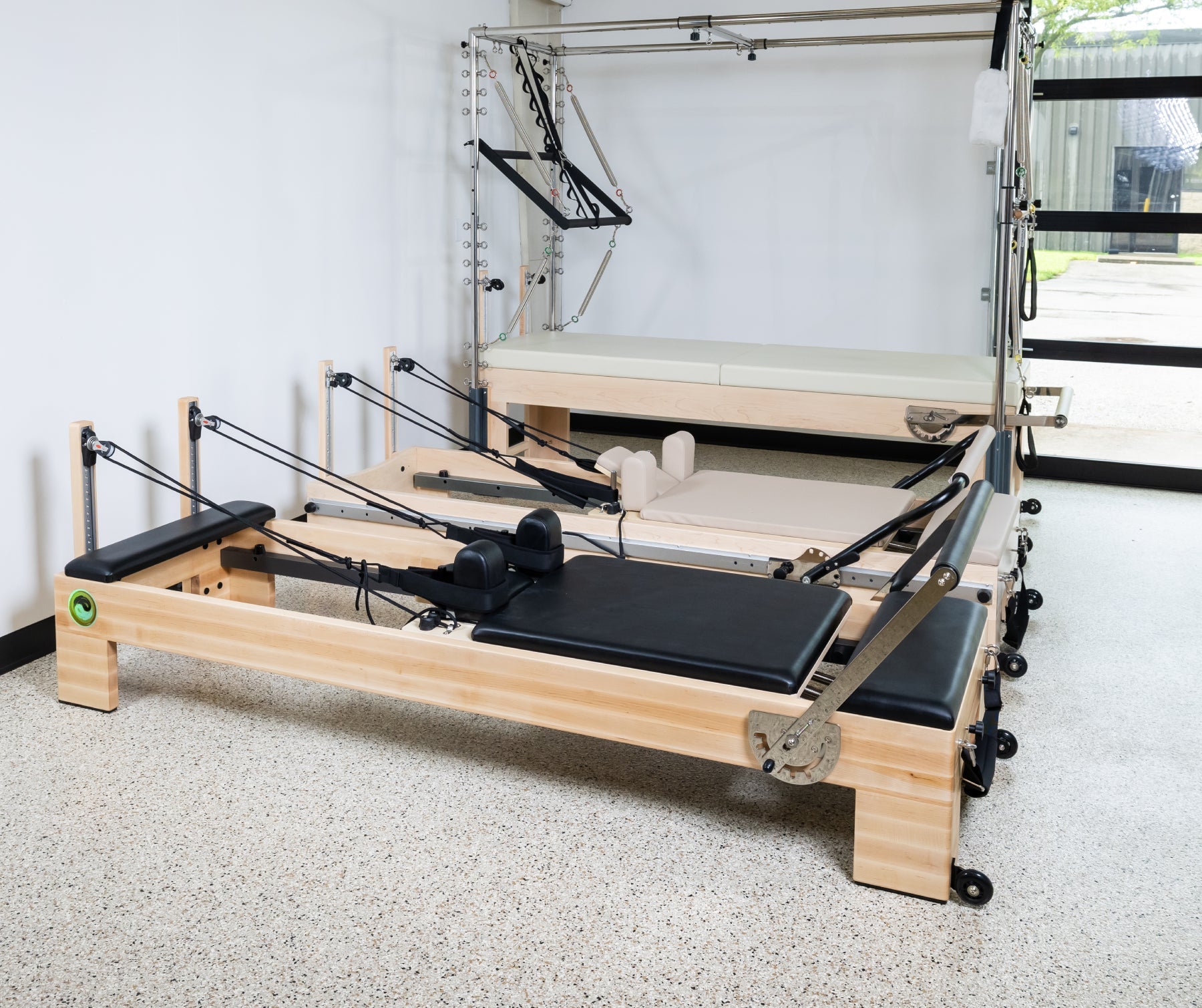 Nano Elite Plus - Large Premium Studio Pilates Reformer - RE005